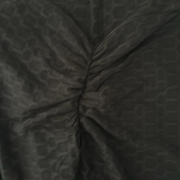 XJ Boost NWT Scrunch Back Honeycomb Leggings - Picture 12 of 12